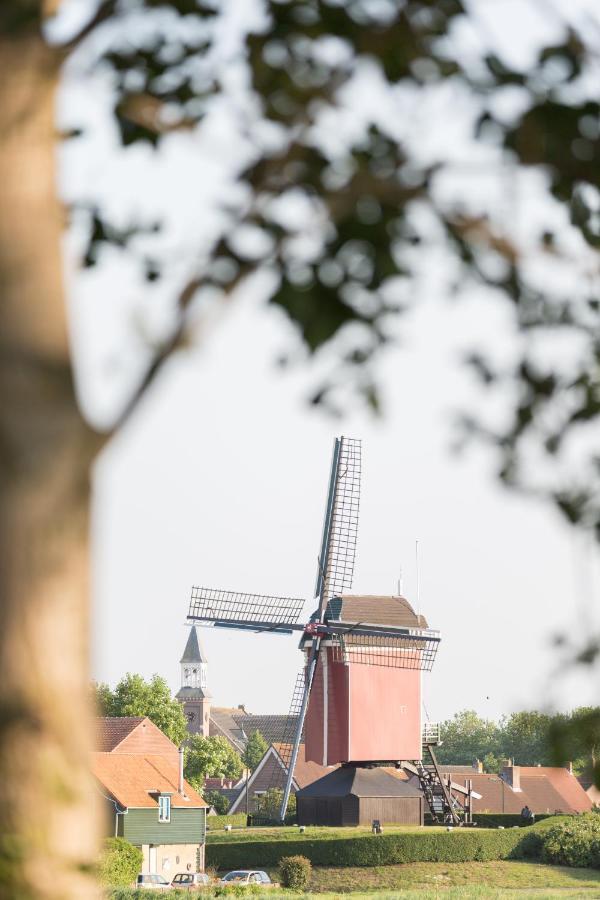 6 Persoons Vakantiehuis Met Sauna, Dichtbij Zee Sint Annaland Exterior foto